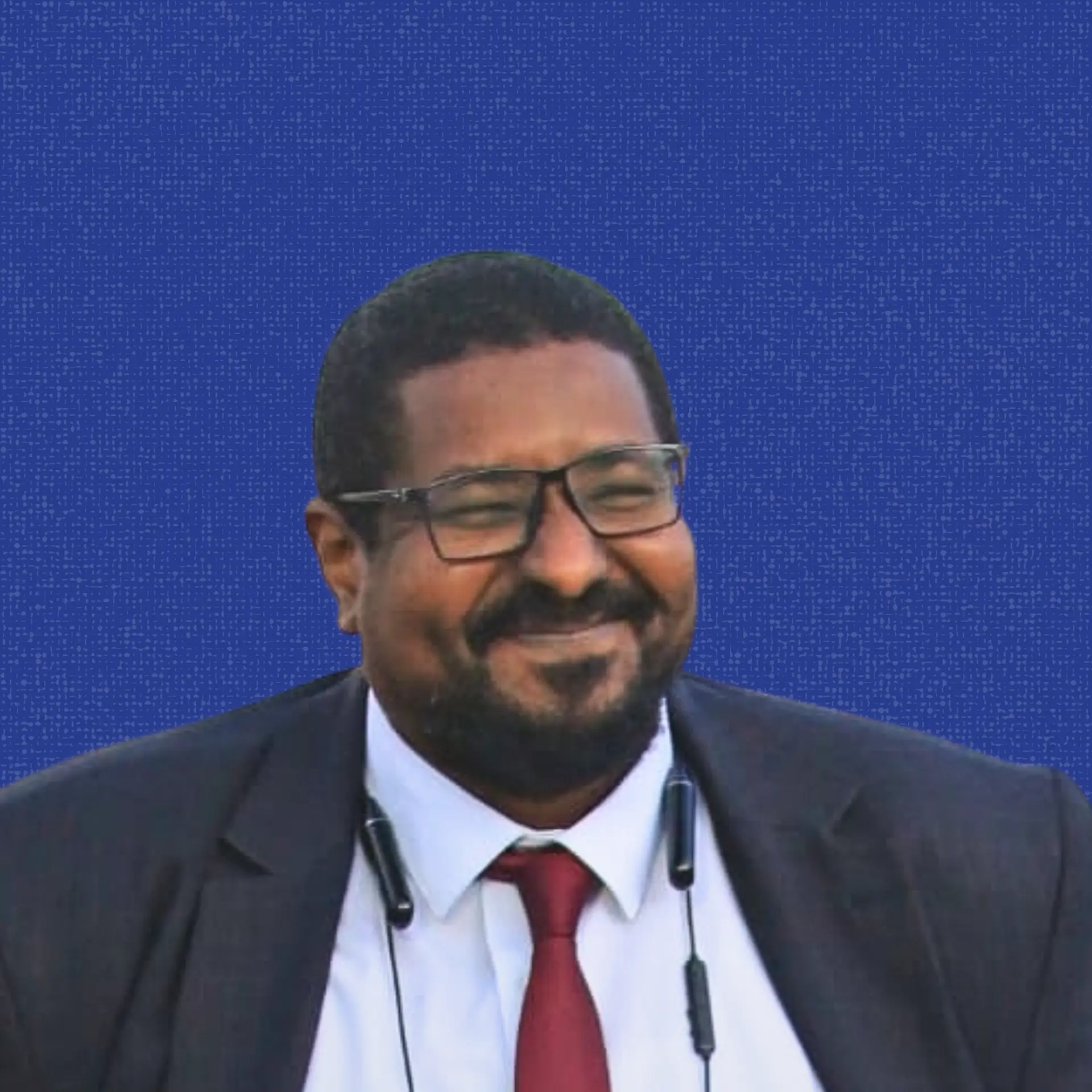 عن المركز 1 د. محمد بن محمد ادم